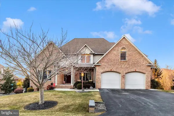 11067 Weatherstone Drive, WAYNESBORO, PA 17268
