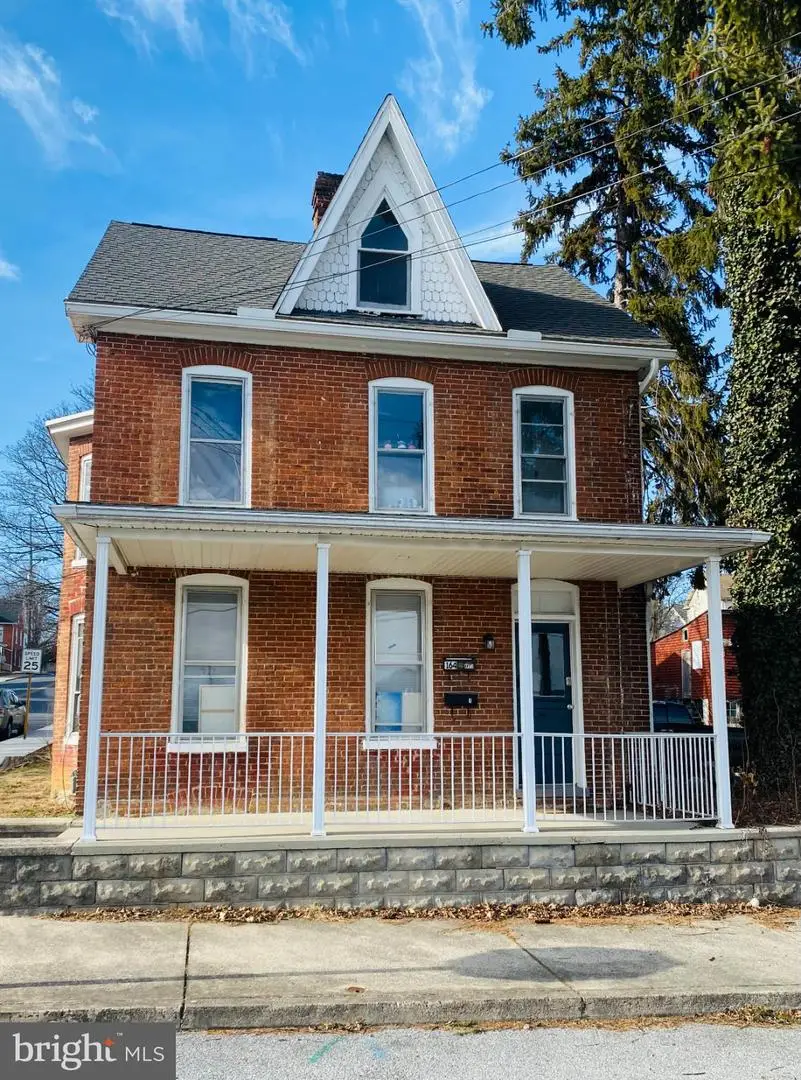 164 Hamilton Ave, Waynesboro, PA 17268 - #1