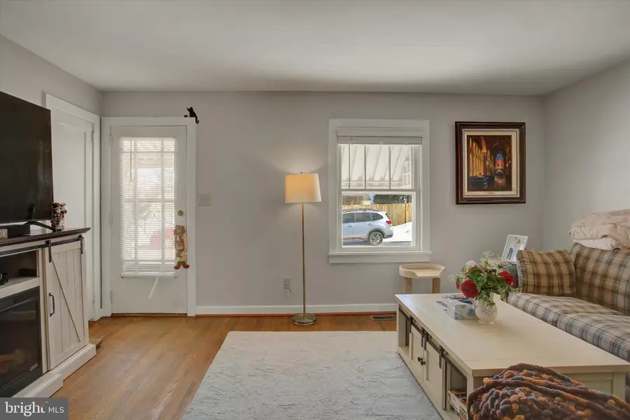 210 Jones Avenue S, Monterey Alto, PA 17237 - #2