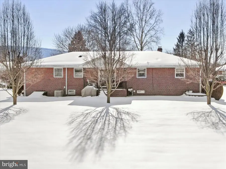 13405 Meadowview Ave, Waynesboro, PA 17268 - #2