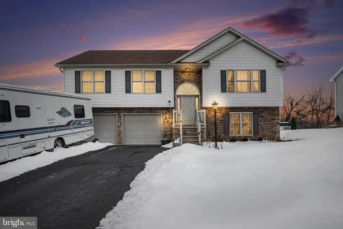 400 Frick Avenue, Waynesboro, PA 17268 - #1