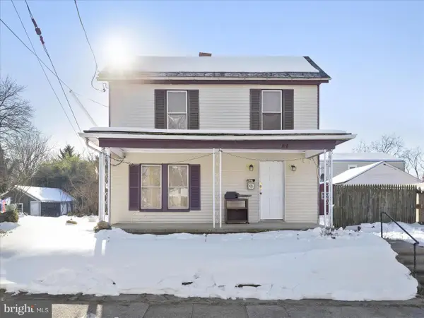 810 Broad St, CHAMBERSBURG, PA 17201