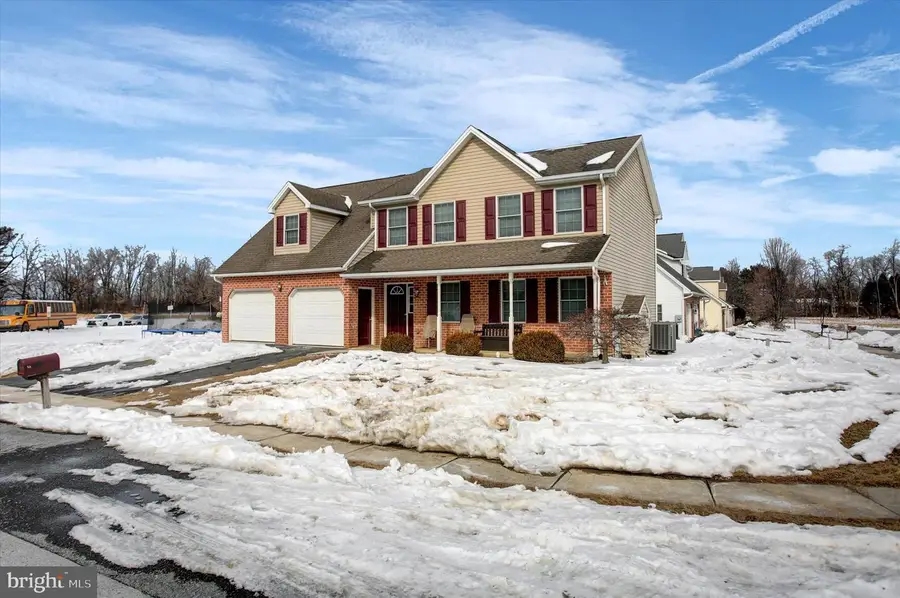 112 Baker And Russell Dr, Shippensburg, PA 17257 - #3