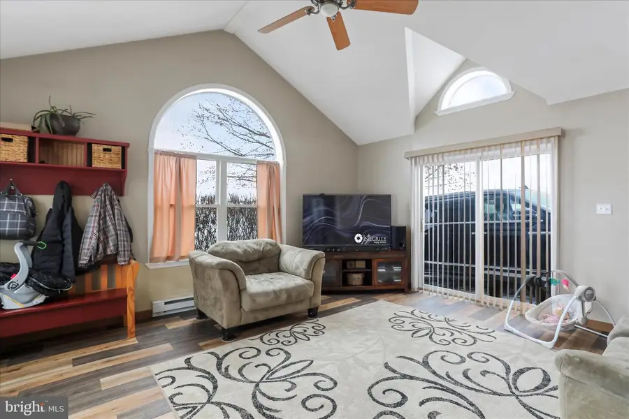 1177 Walker Rd, Chambersburg, PA 17202 - #3