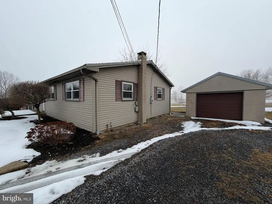 1092 Paper Mill Road, Chambersburg, PA 17202 - #3