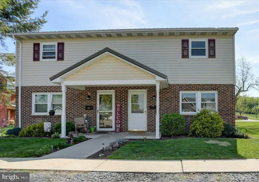 217-219 N Linden Ave, Greencastle, PA 17225 - #2