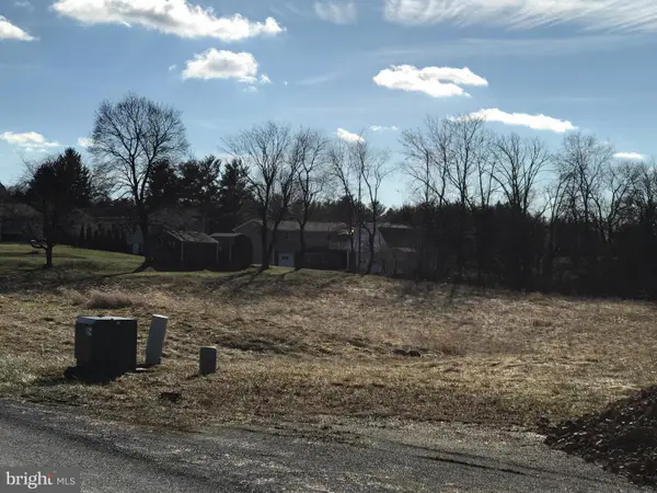 276 Sandoeshire, CHAMBERSBURG, PA 17201