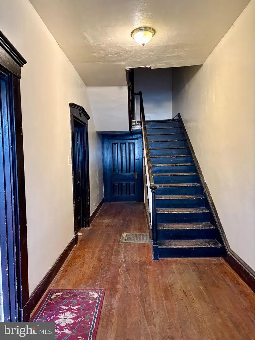 28 S Church St, Waynesboro, PA 17268 - #2