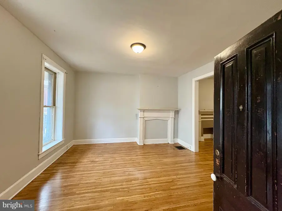 28 S Church St, Waynesboro, PA 17268 - #3