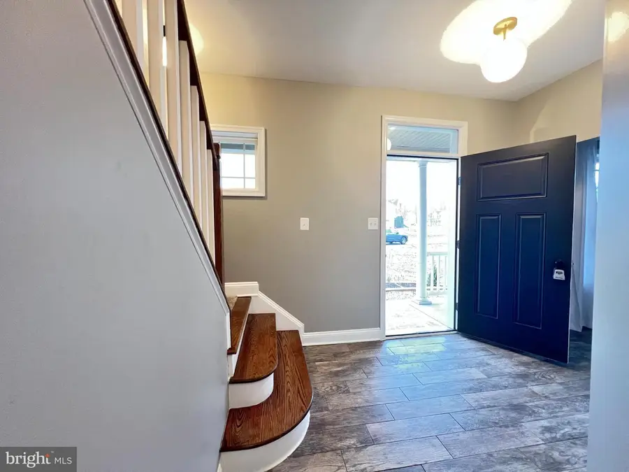 1697 Raven Dr, Chambersburg, PA 17202 - #3