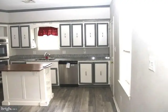 621 E Washington Street, Chambersburg, PA 17201 - #3