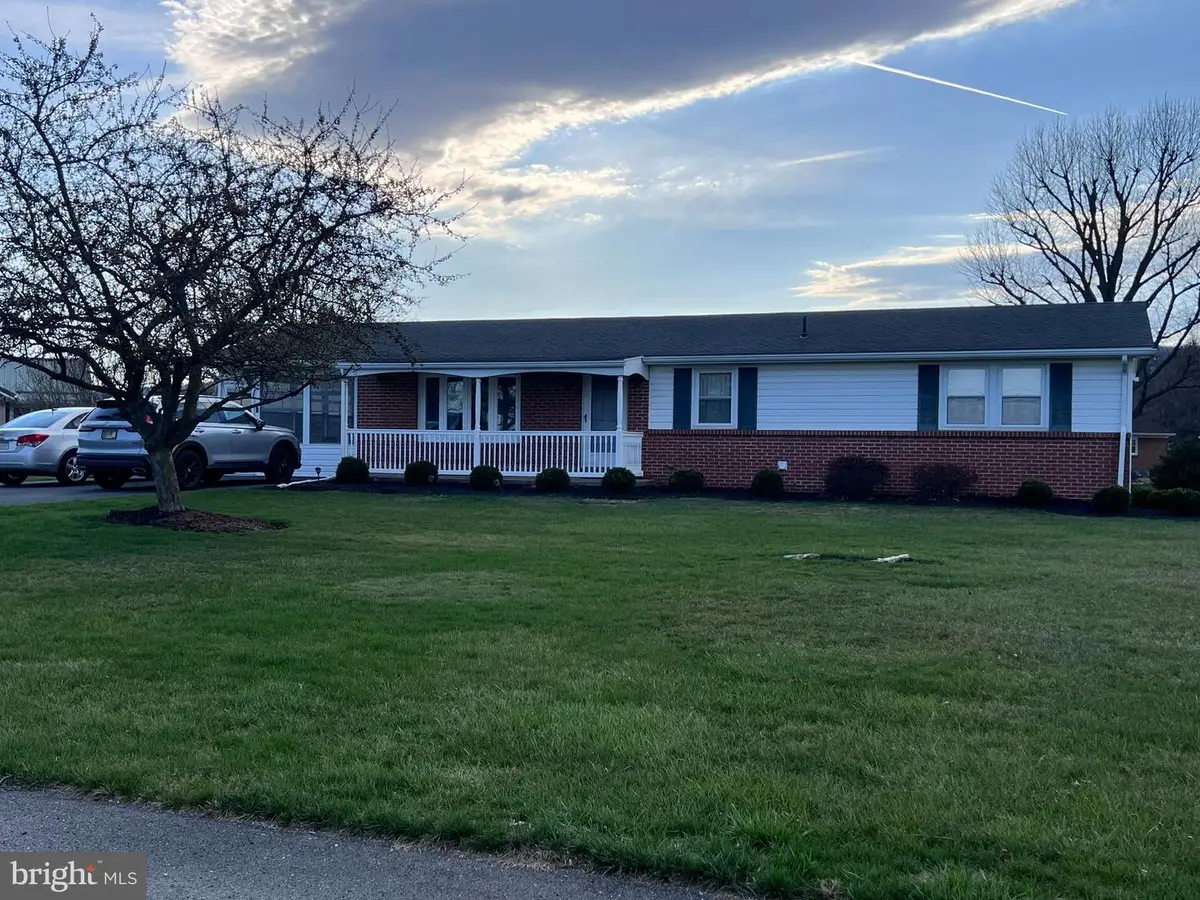 5531 Oakwood Drive, Mercersburg, PA 17236 - #1