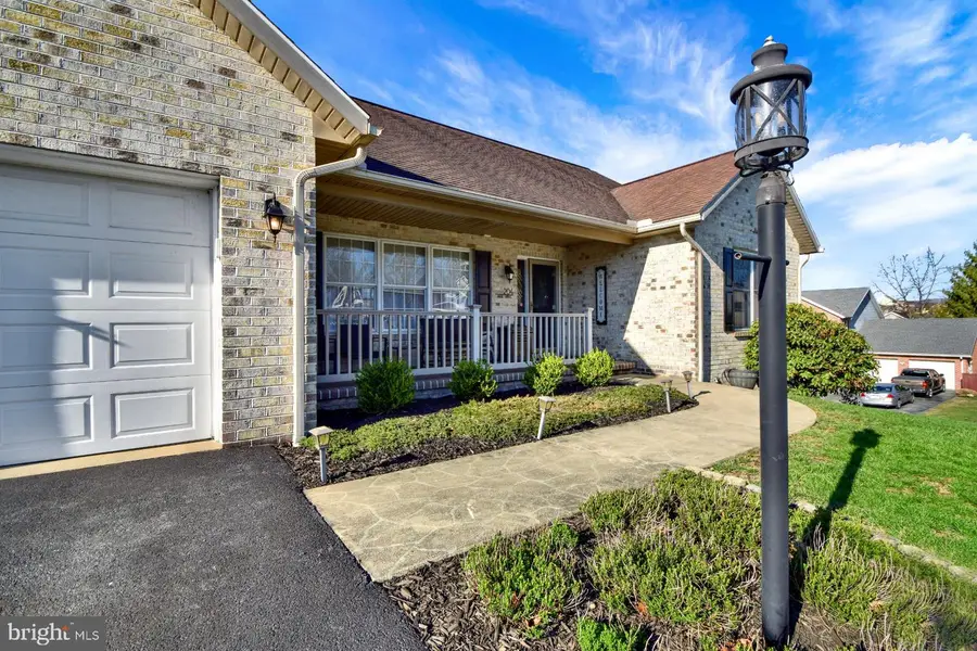 204 Jade Drive, Chambersburg, PA 17202 - #3