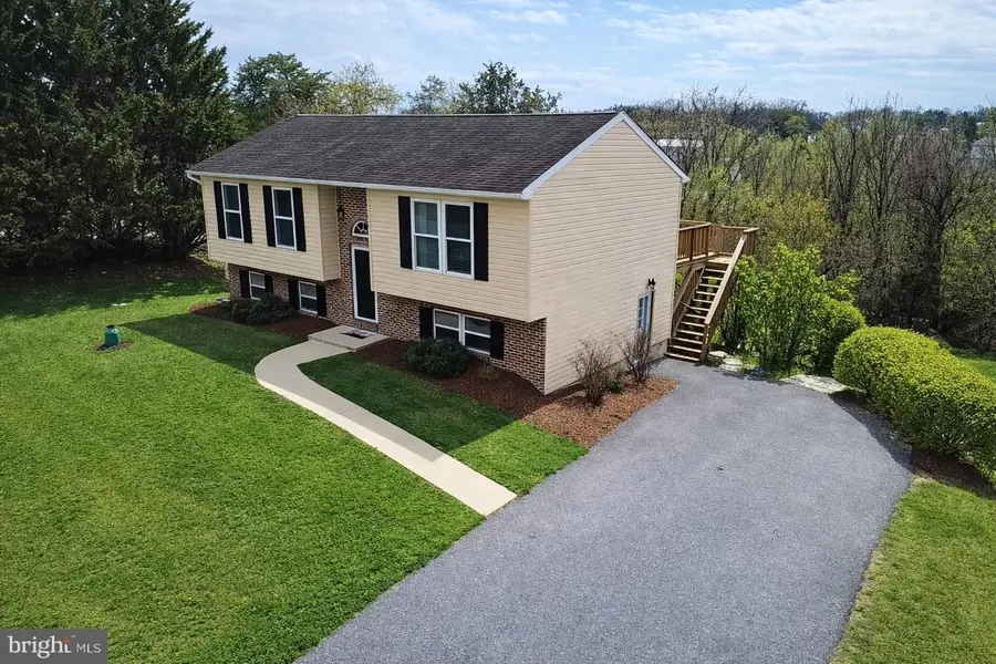 3628 Harold Pl, Greencastle, PA 17225 - #2