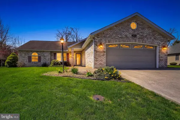 6606 Bent Oak Dr, FAYETTEVILLE, PA 17222