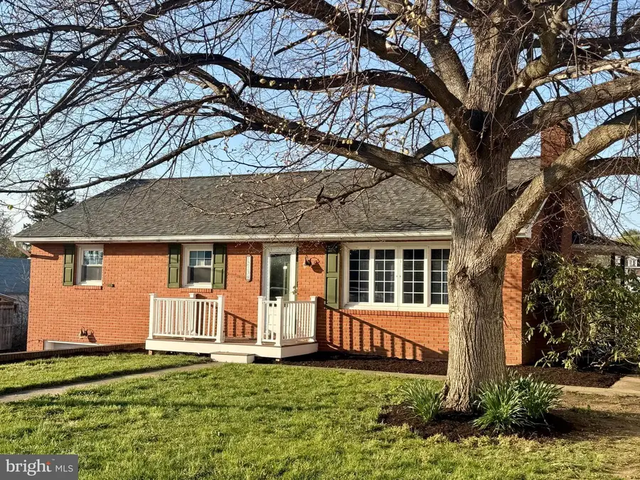 12139 Snyder Avenue, Waynesboro, PA 17268 - #2