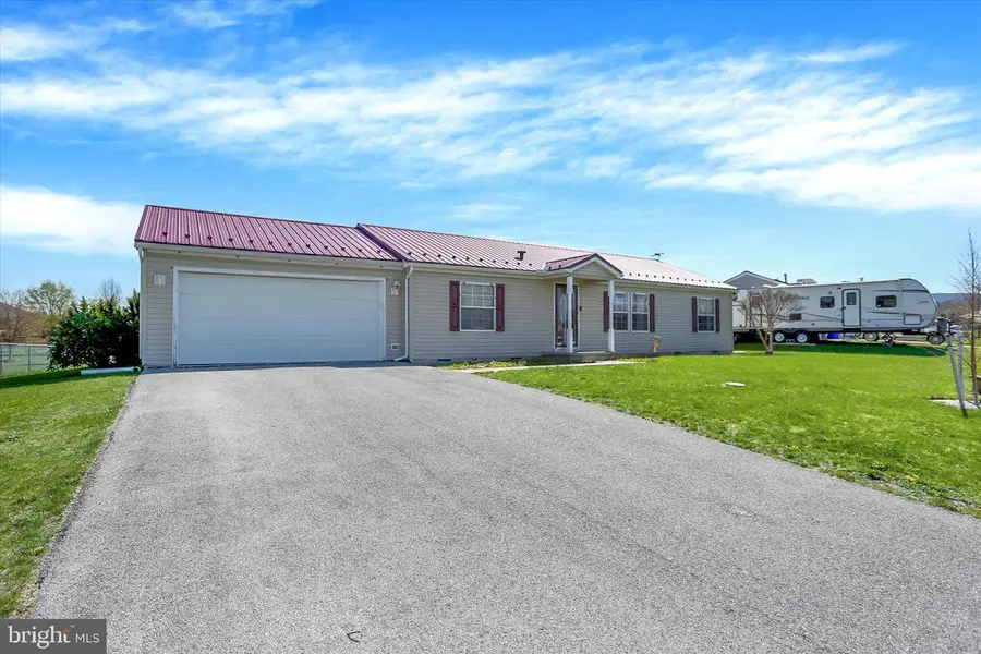 176 Durham Dr, Chambersburg, PA 17202 - #2