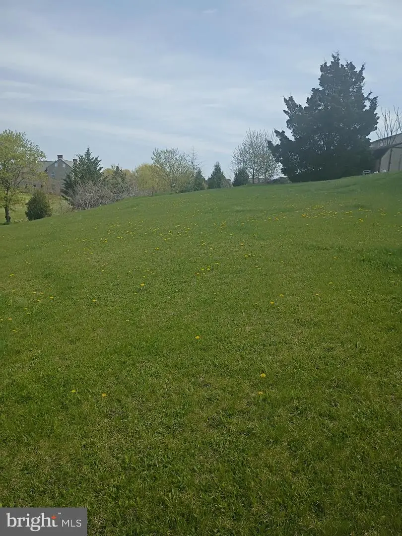 1112 Hollywell Avenue #1, Chambersburg, PA 17201 - #2