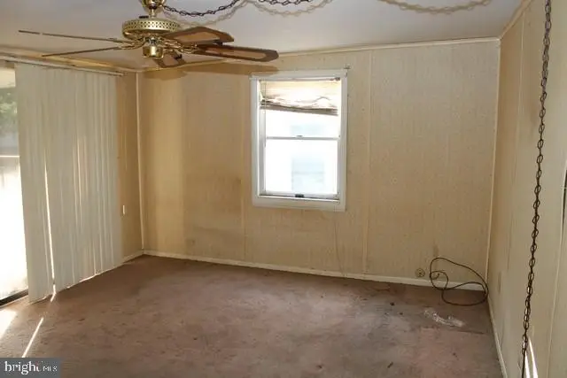 129 E Vine Street, Chambersburg, PA 17201 - #3