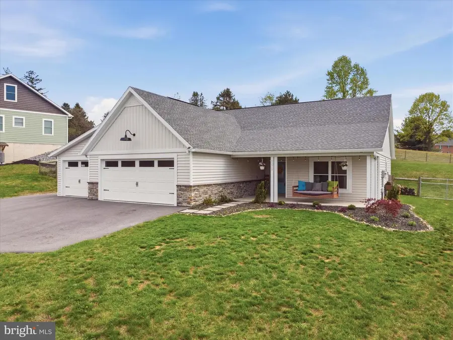 6270 Bikle Rd, Chambersburg, PA 17202 - #3