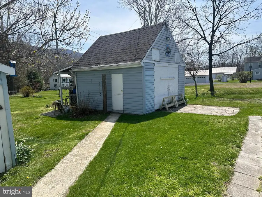 7018 Path Valley Road, Fort Loudon, PA 17224 - #2