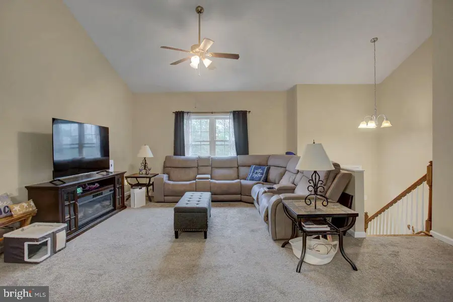 3799 Percy Ave, Chambersburg, PA 17202 - #2