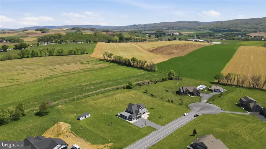 8011 Hidden Valley Ln, Waynesboro, PA 17268 - #3