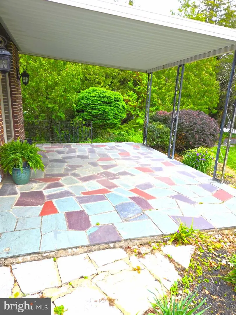 815 E Main St, Waynesboro, PA 17268 - #2