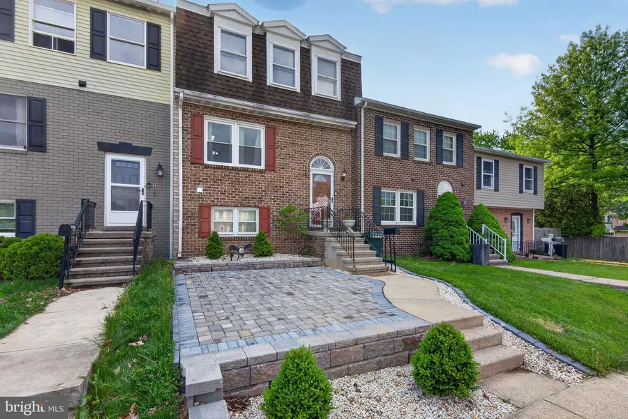 824 Woodlawn Drive, Chambersburg, PA 17201 - #2