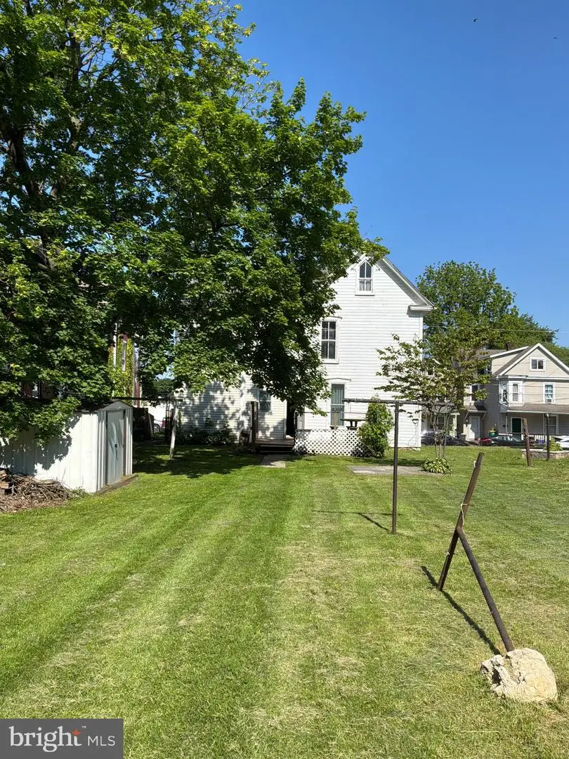 31 N Franklin St, Waynesboro, PA 17268 - #2