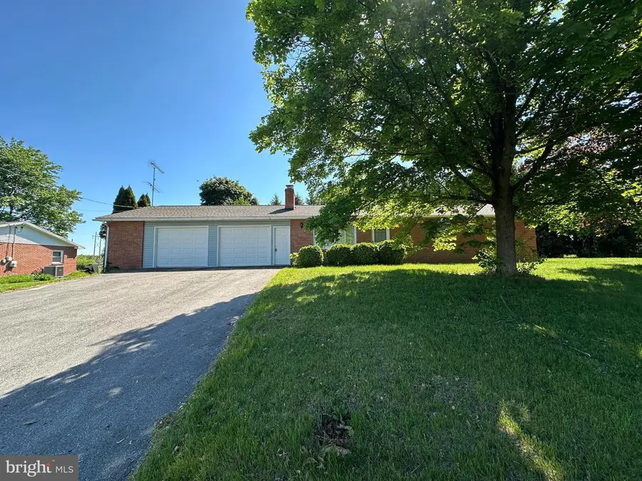 3814 Sycamore Grove Road, Chambersburg, PA 17202 - #3