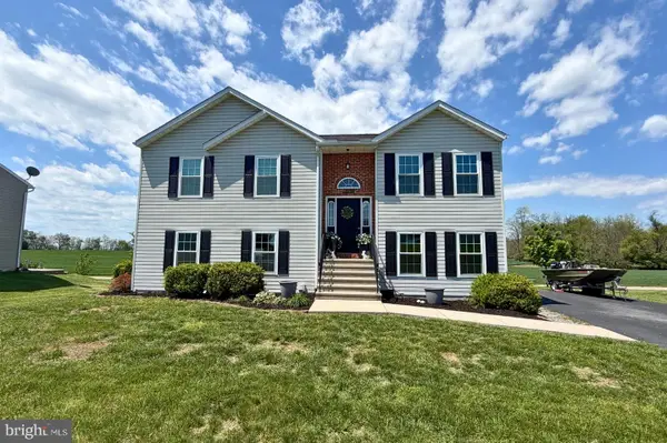 15297 Camden Drive, GREENCASTLE, PA 17225