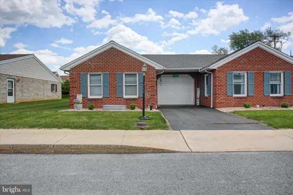 712 Marden Avenue N, SHIPPENSBURG, PA 17257