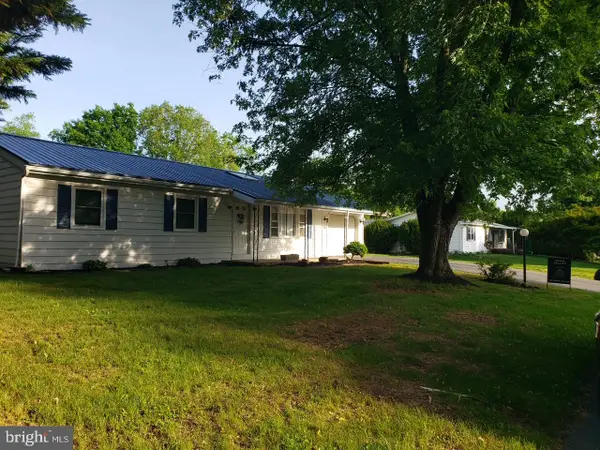 376 Valley Drive, FAYETTEVILLE, PA 17222