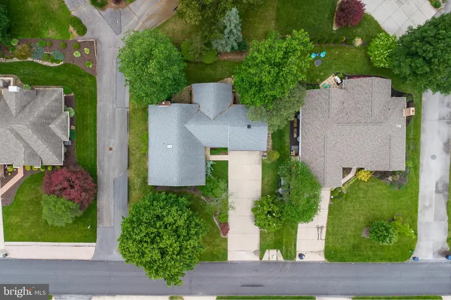 6029 Greenbriar Terrace, Fayetteville, PA 17222 - #3
