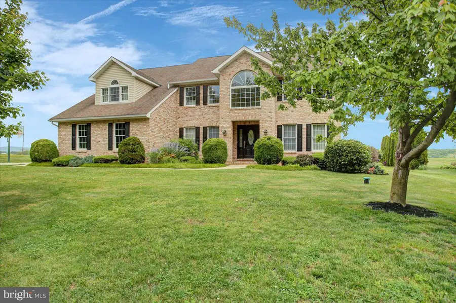 4171 Fletcher Dr, Greencastle, PA 17225 - #2