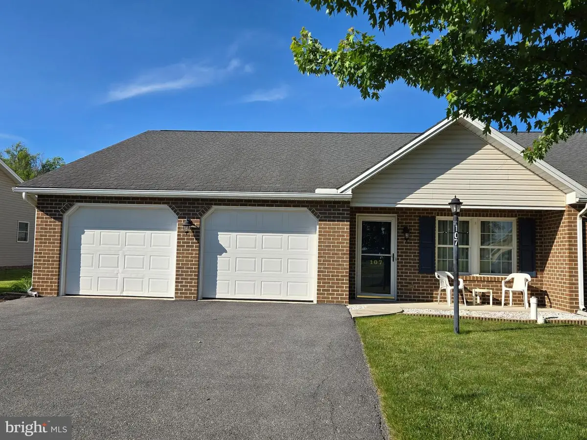 107 Central Way #25, Shippensburg, PA 17257 - #1