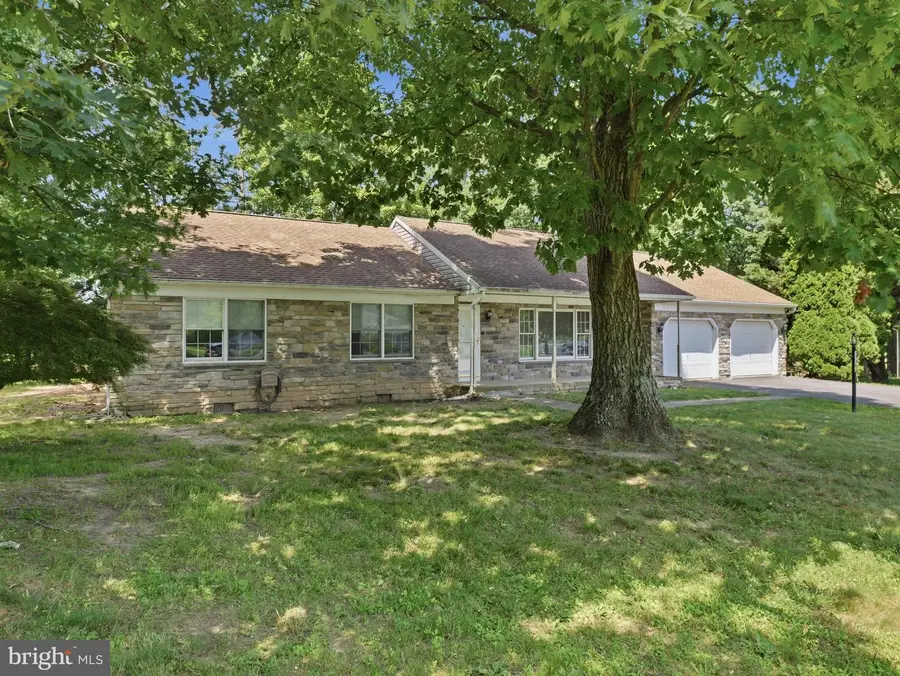 11302 Crofton Circle, Waynesboro, PA 17268 - #3