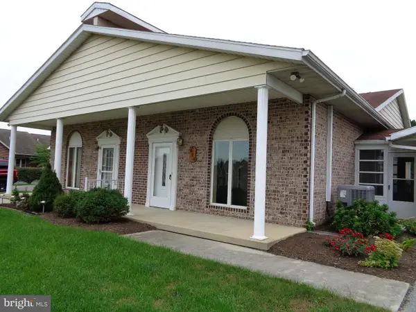 428 Martina Drive, CHAMBERSBURG, PA 17201