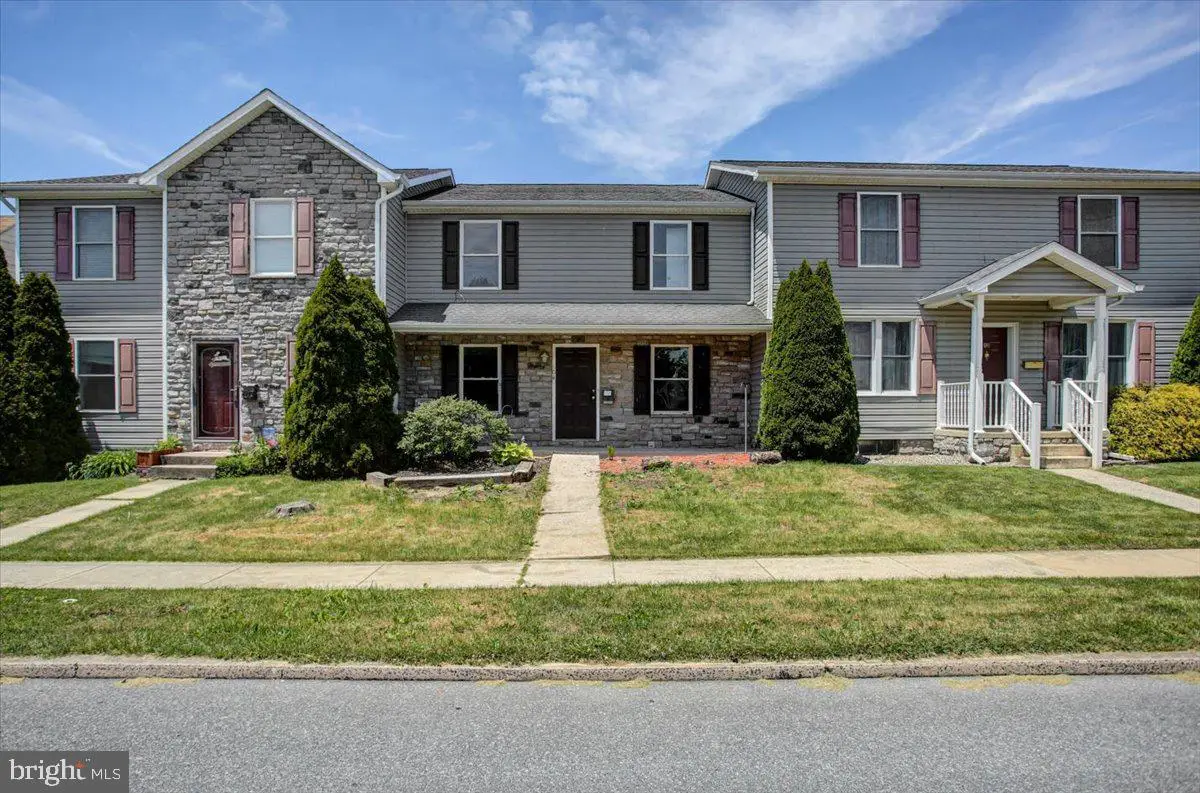 604 Fairview Ave, Waynesboro, PA 17268 - #1