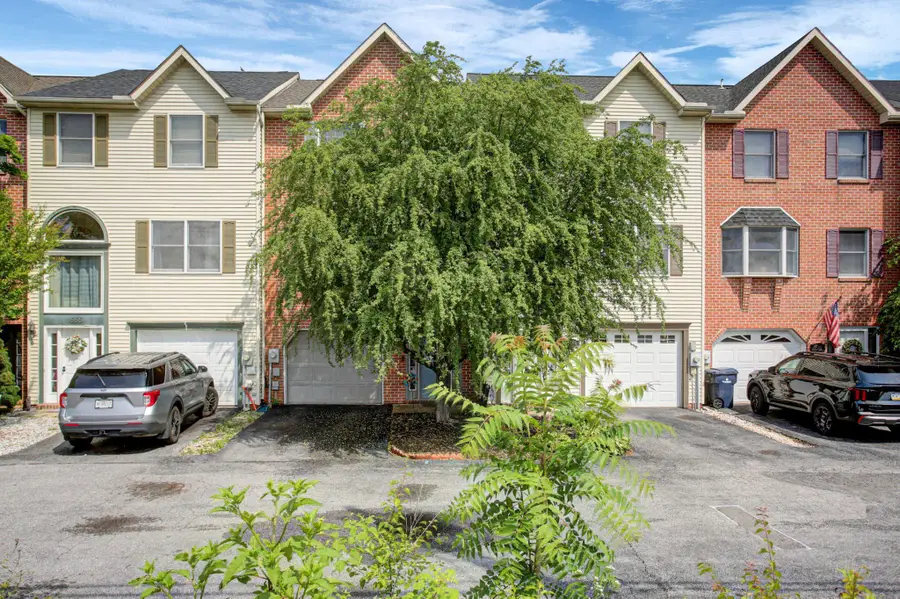 1557 Brechbill Rd, Chambersburg, PA 17202 - #2