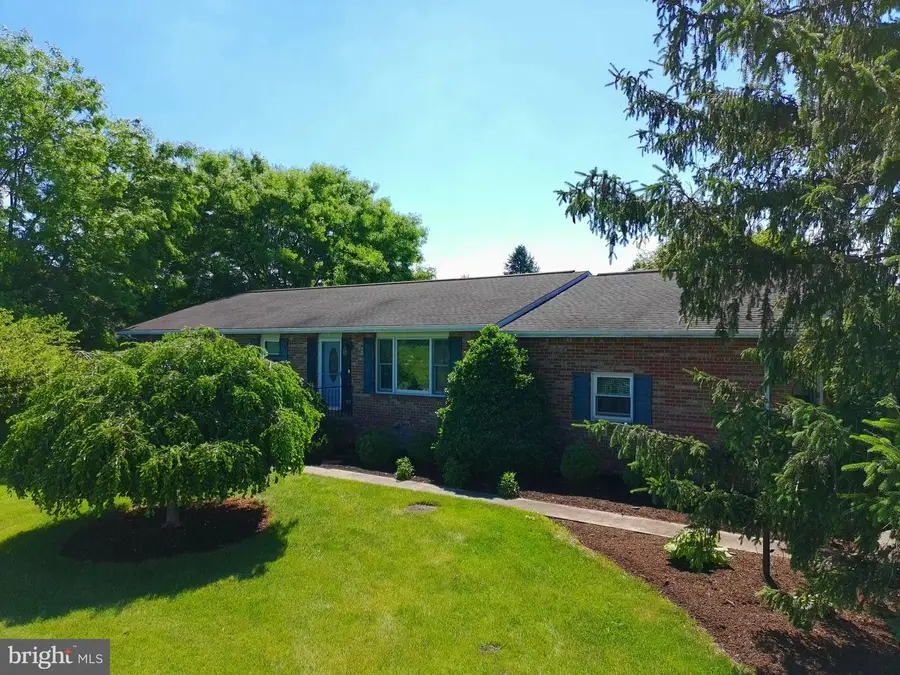 15 Lippizan Drive, Shippensburg, PA 17257 - #2