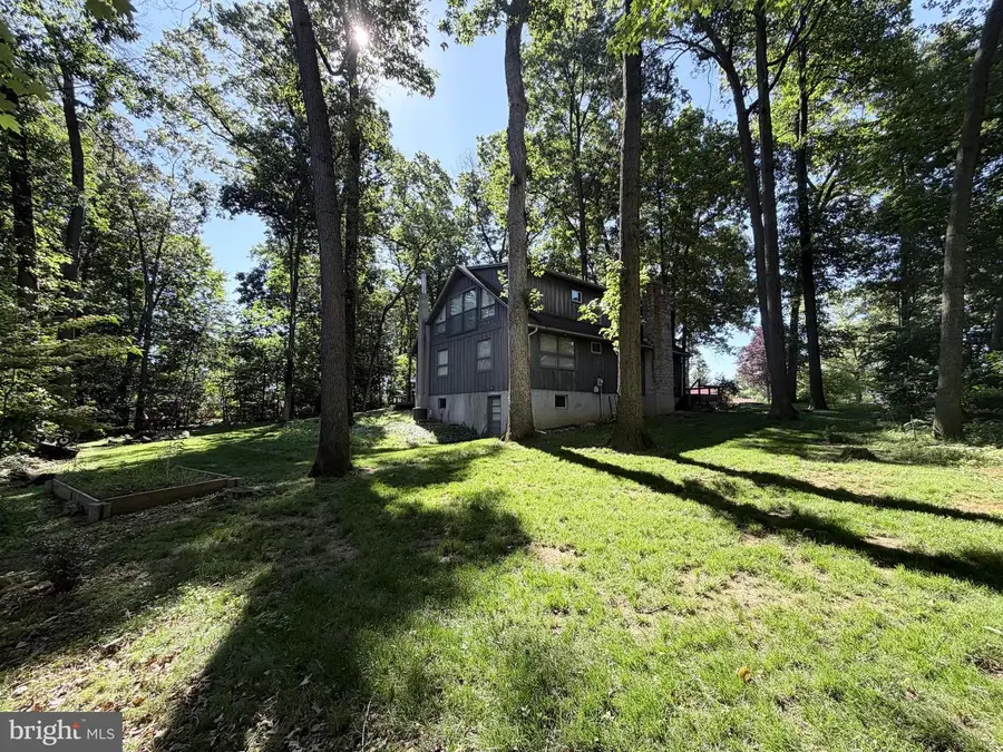 6067 Greenbriar Court, Fayetteville, PA 17222 - #3