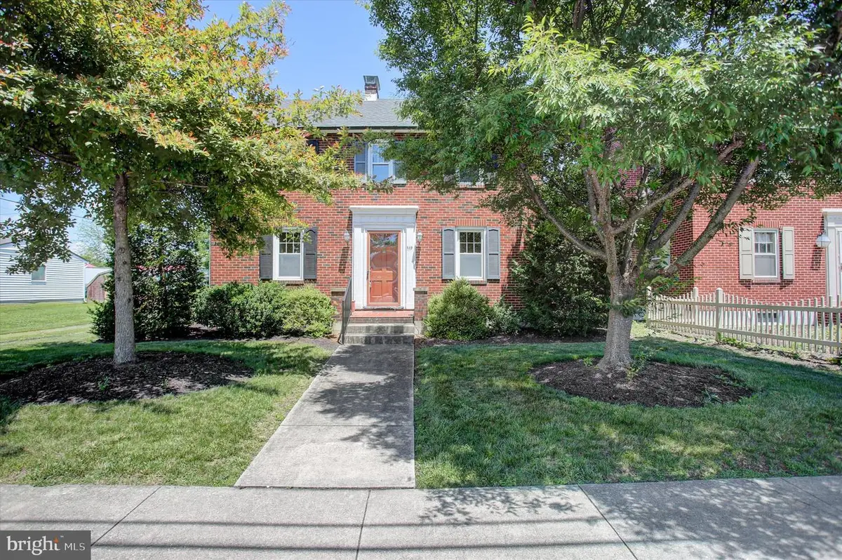 539 High Street, Chambersburg, PA 17201 - #1