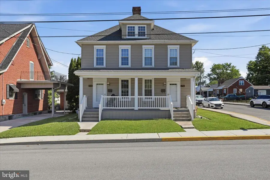 254-256 E Madison St, Chambersburg, PA 17201 - #2