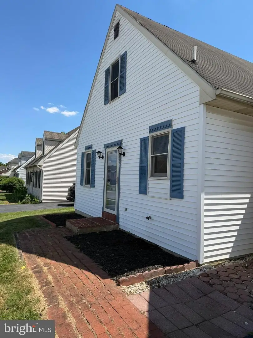 536 Bracken Dr, Chambersburg, PA 17201 - #2