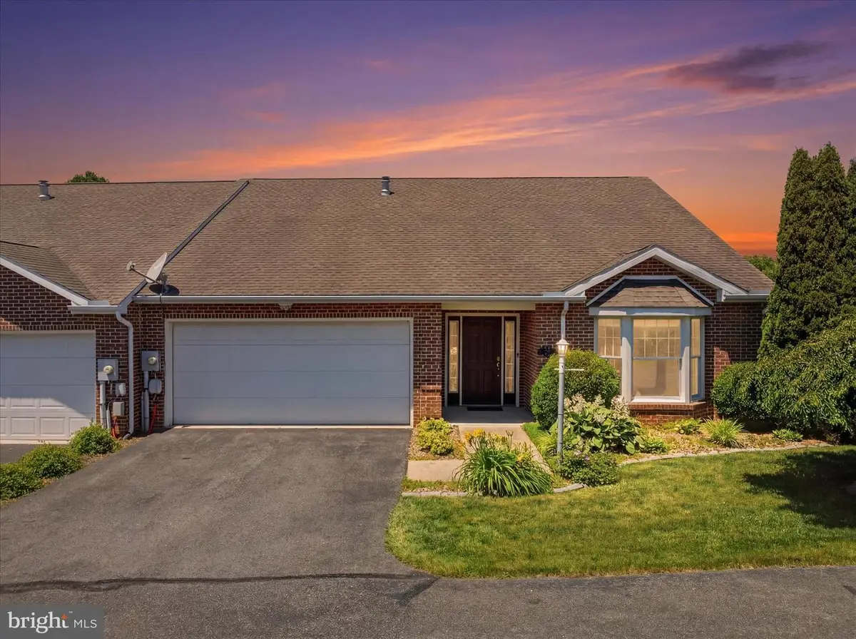 456 Moss Spring Avenue, Greencastle, PA 17225 - #1