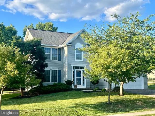 201 Eleah's Xing, GREENCASTLE, PA 17225