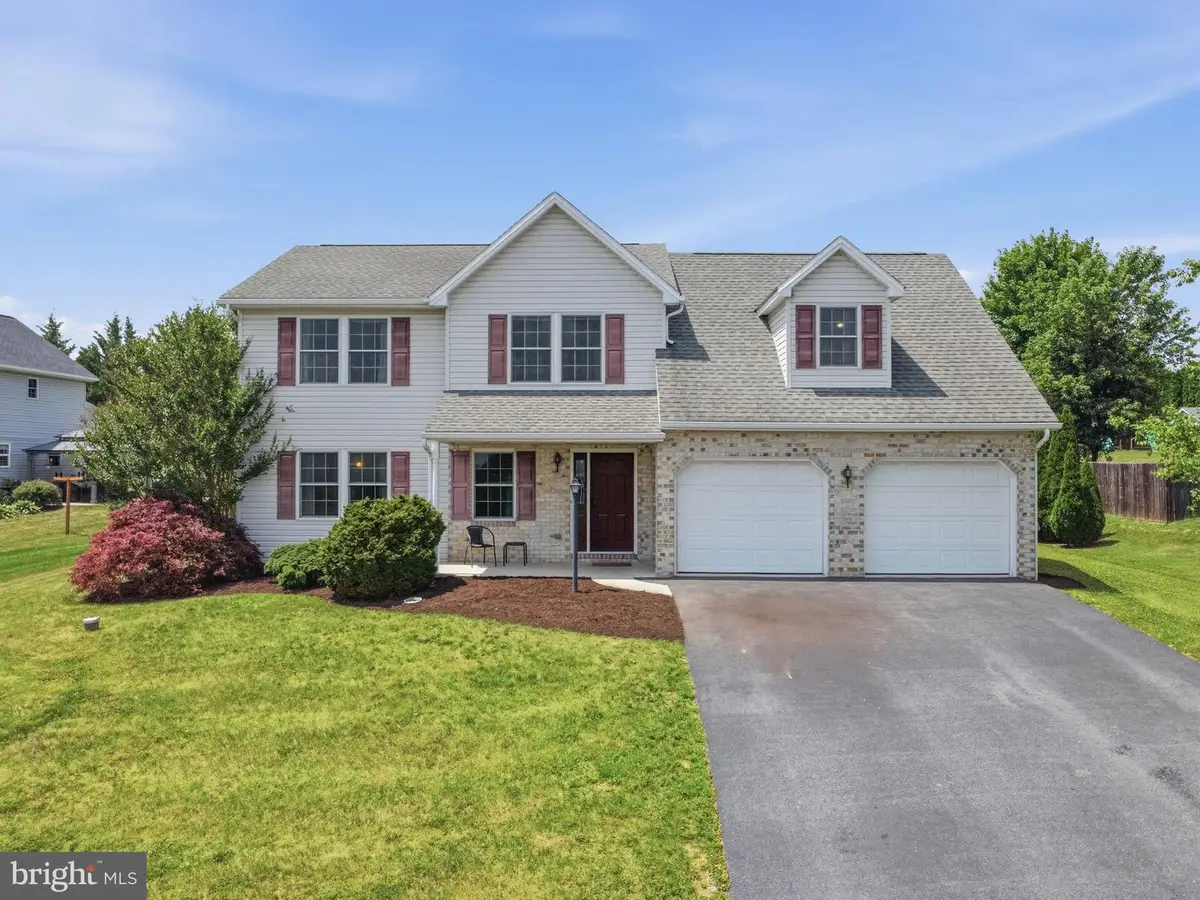 1553 Vaughn Drive, Chambersburg, PA 17202 - #1