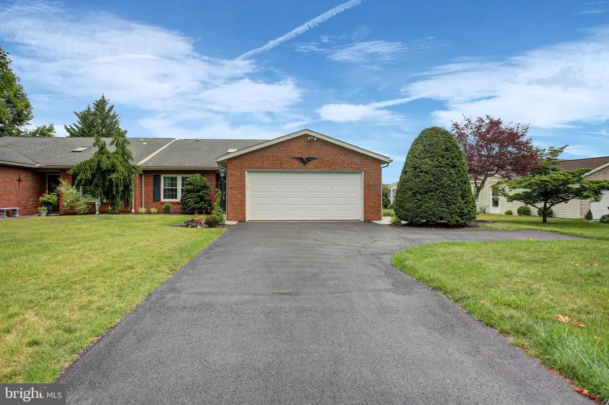 127 Chancellor Drive, Chambersburg, PA 17201 - #1